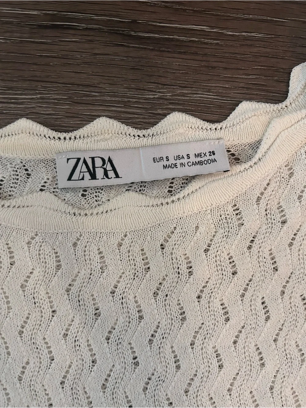 ZARA Ivory Open Knit Long-Sleeve Top Small